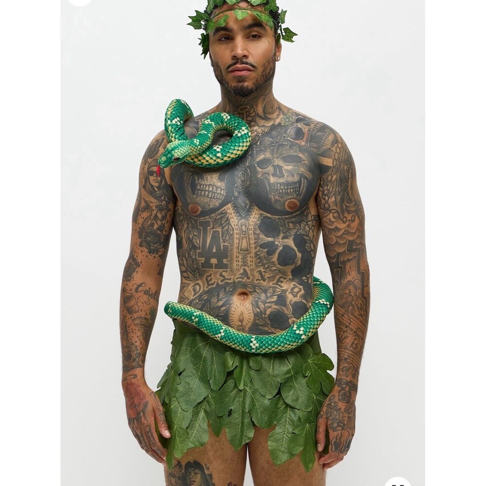 Men’s FashionNova give it to temptation costume XL